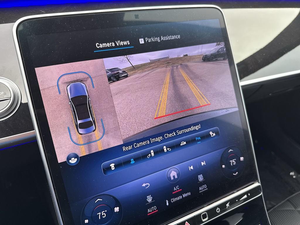 Thumbnail: 2024 Mercedes-Benz S-Class - 12