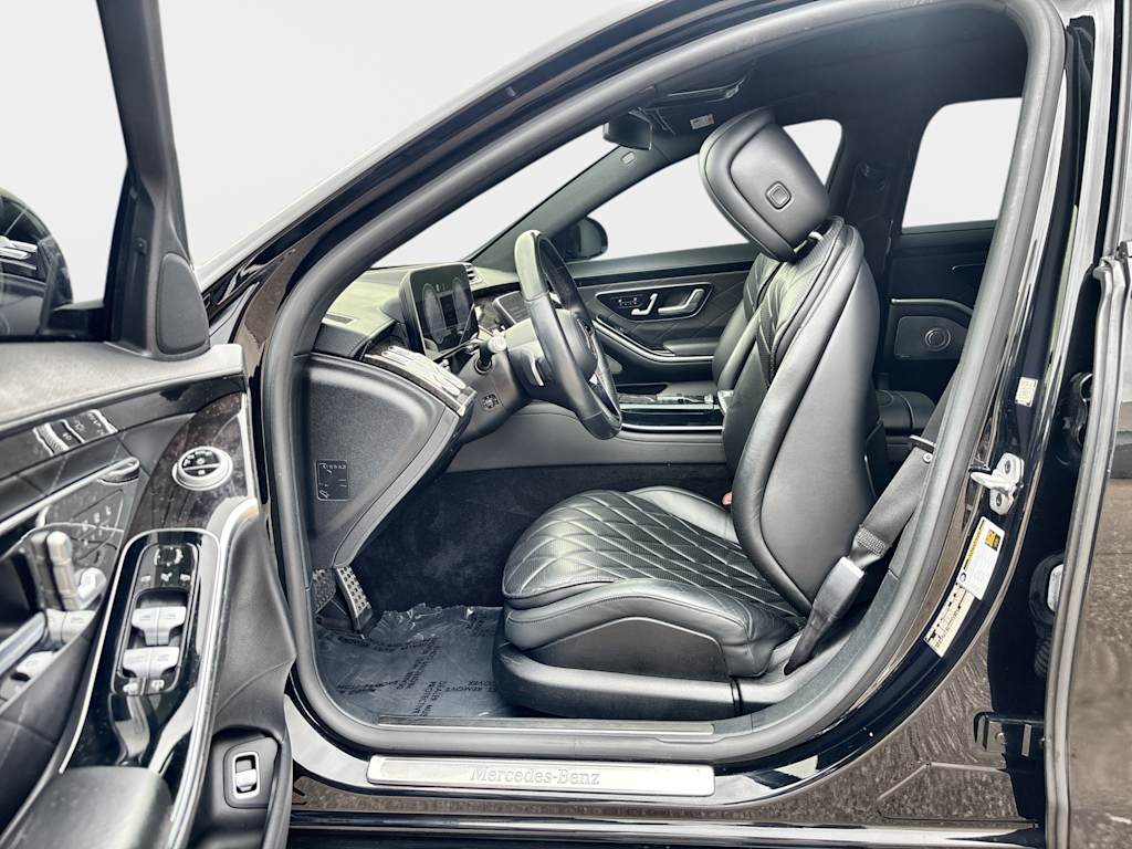 Thumbnail: 2021 Mercedes-Benz S-Class - 10