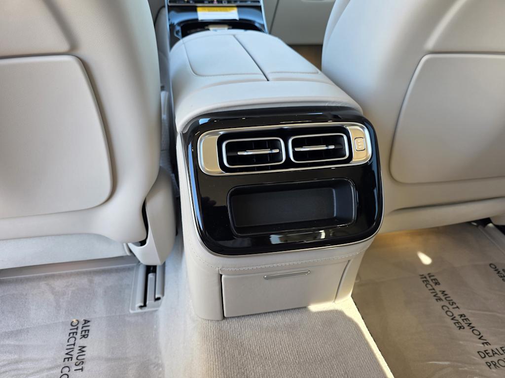 Thumbnail: 2026 Mercedes-Benz S-Class - 21