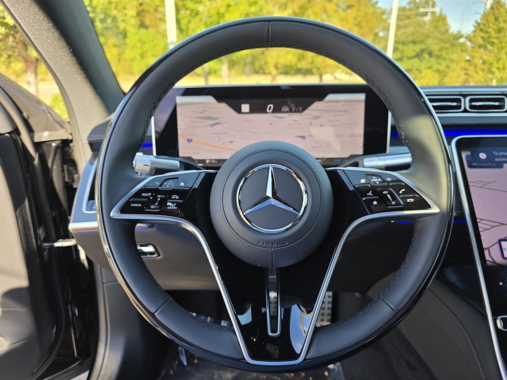 Thumbnail: 2026 Mercedes-Benz S-Class - 7