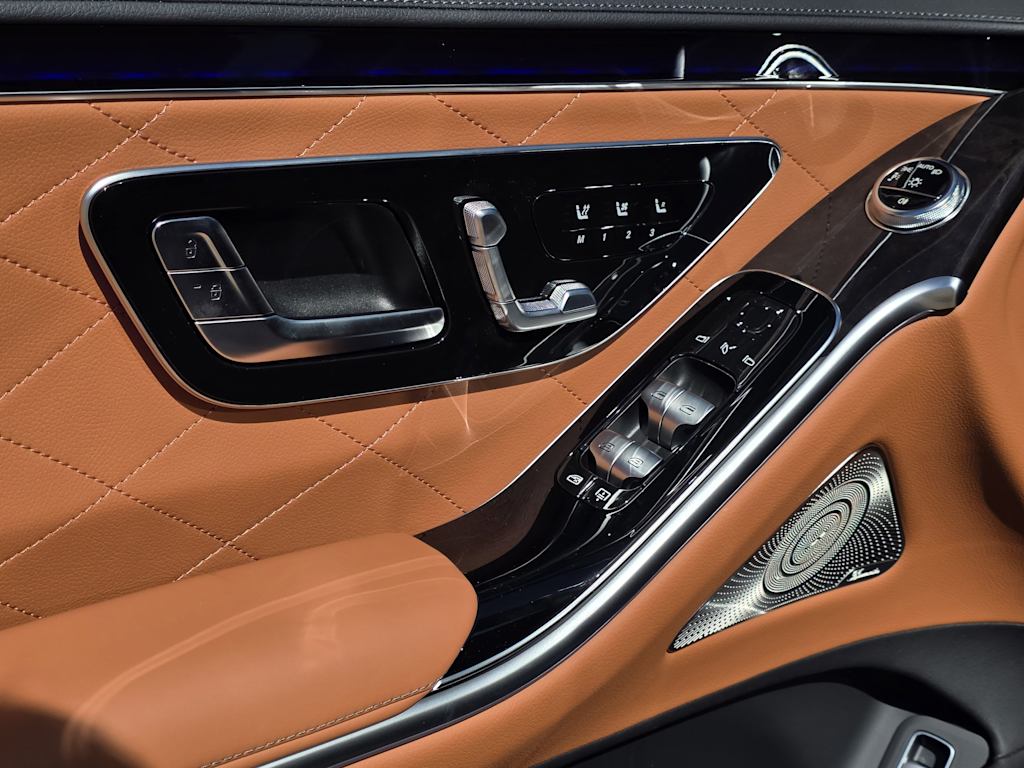 Thumbnail: 2026 Mercedes-Benz S-Class - 21