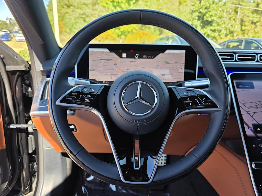 Thumbnail: 2026 Mercedes-Benz S-Class - 8