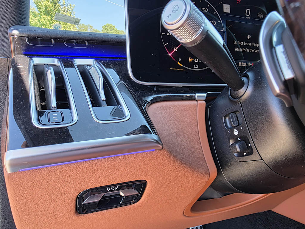 Thumbnail: 2026 Mercedes-Benz S-Class - 25