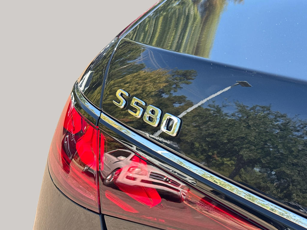Thumbnail: 2027 Mercedes-Benz S-Class - 23