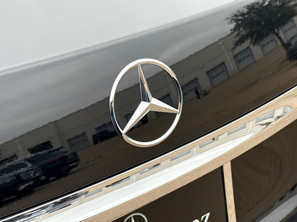Thumbnail: 2026 Mercedes-Benz S-Class - 5