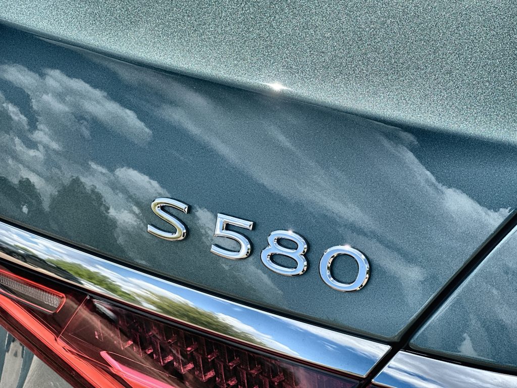 Thumbnail: 2026 Mercedes-Benz S-Class - 22