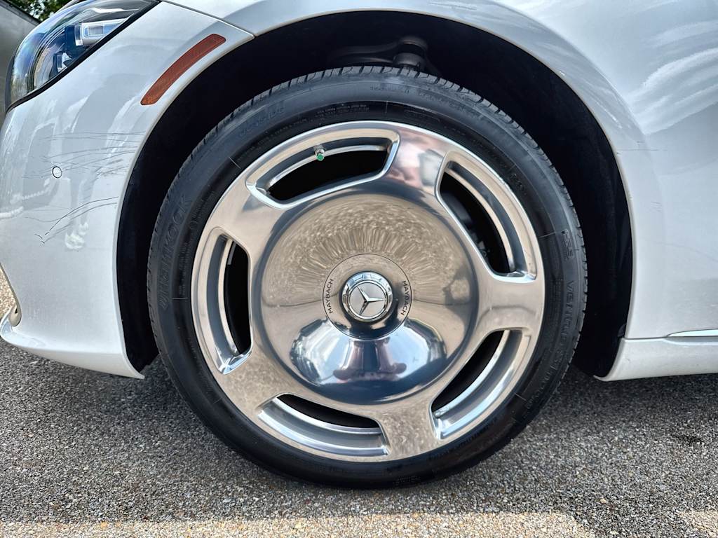 Thumbnail: 2024 Mercedes-Benz S-Class - 7