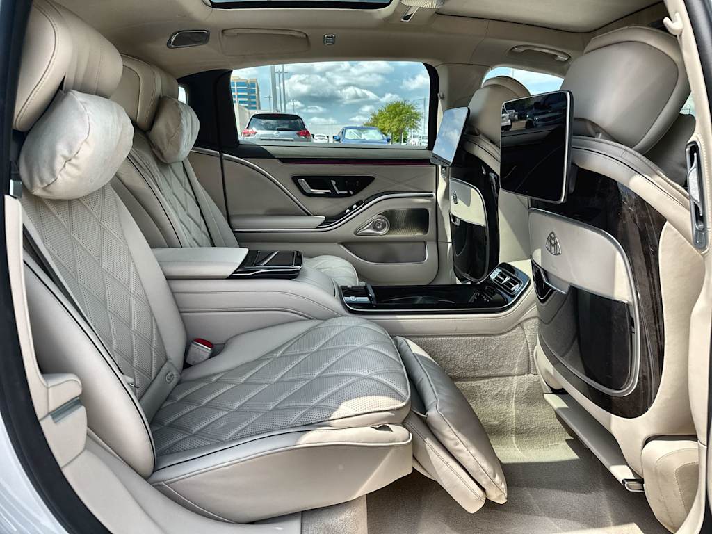 Thumbnail: 2024 Mercedes-Benz S-Class - 23