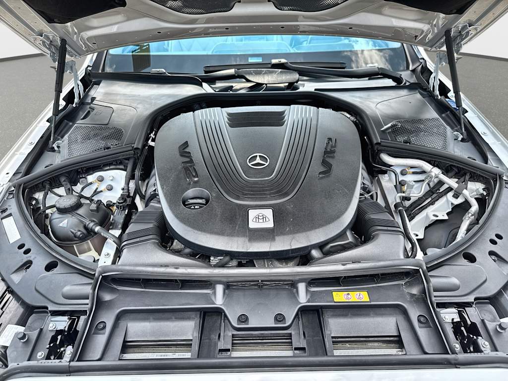 Thumbnail: 2024 Mercedes-Benz S-Class - 9