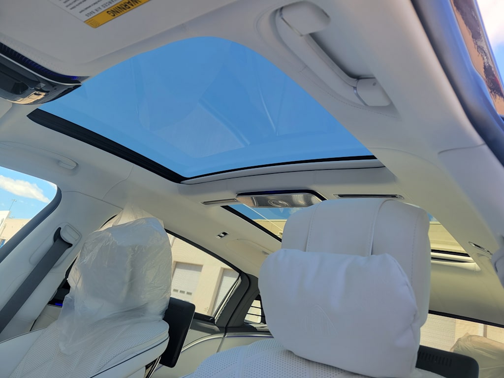 Thumbnail: 2025 Mercedes-Benz S-Class - 17