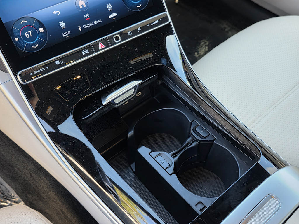 Thumbnail: 2026 Mercedes-Benz C-Class - 11