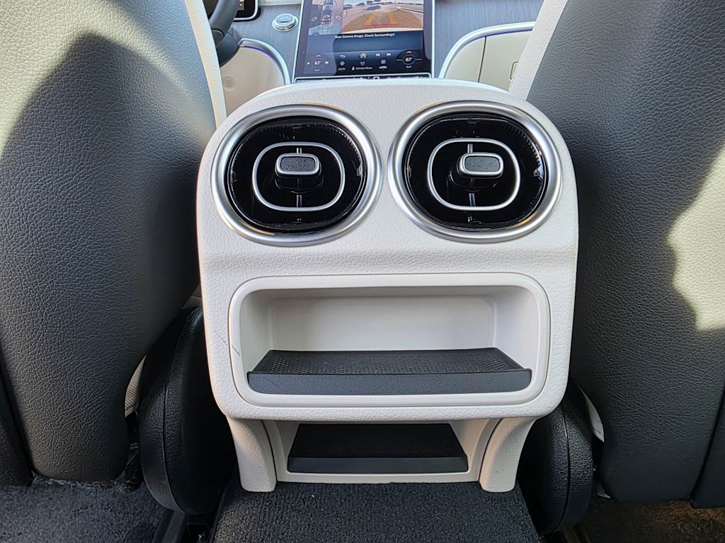 Thumbnail: 2026 Mercedes-Benz C-Class - 24