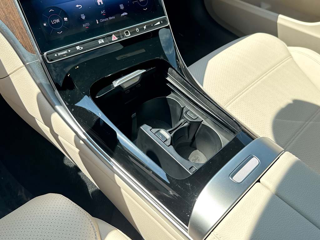 Thumbnail: 2026 Mercedes-Benz C-Class - 26