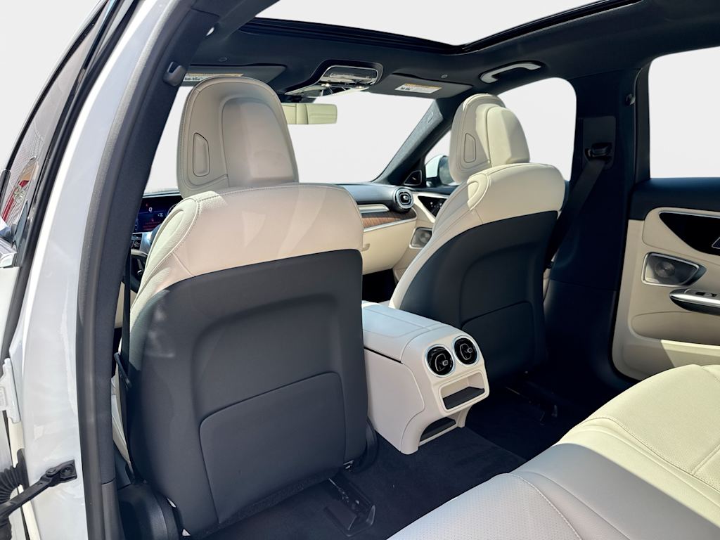 Thumbnail: 2026 Mercedes-Benz C-Class - 12