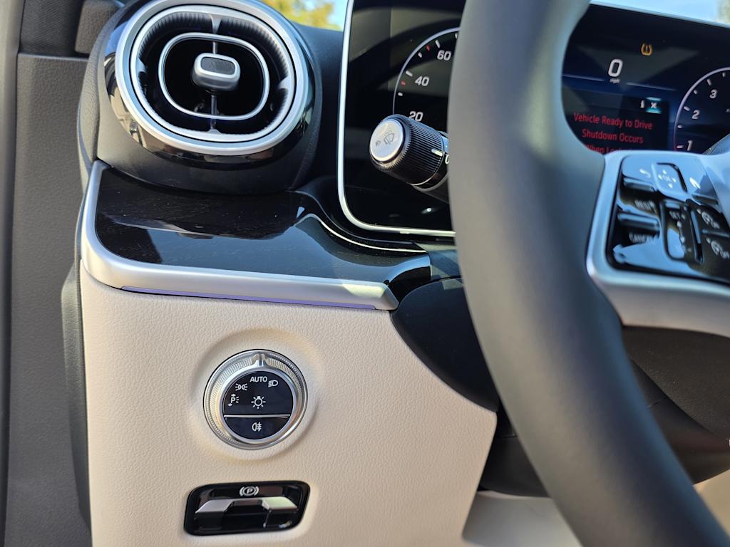 Thumbnail: 2026 Mercedes-Benz C-Class - 23