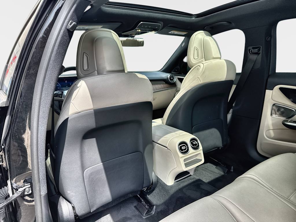 Thumbnail: 2026 Mercedes-Benz C-Class - 26