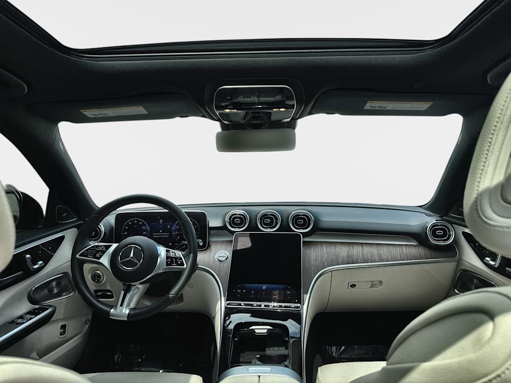 Thumbnail: 2026 Mercedes-Benz C-Class - 2