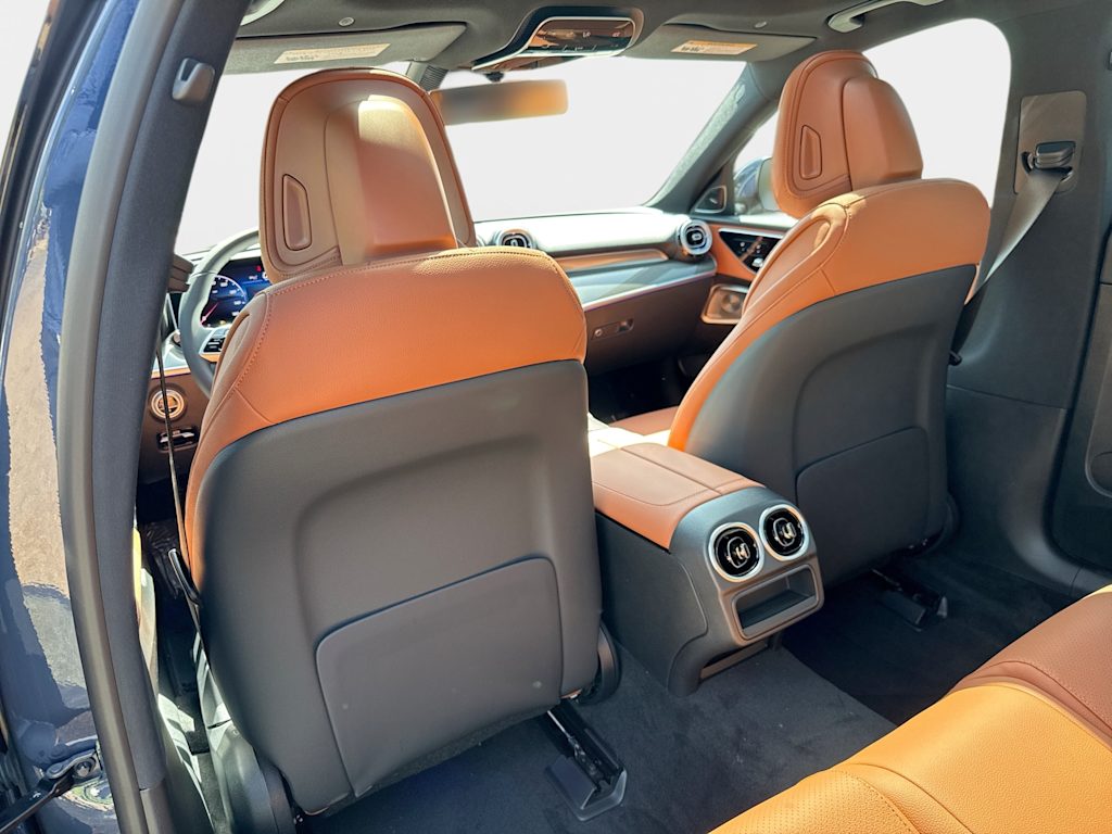 Thumbnail: 2026 Mercedes-Benz C-Class - 24