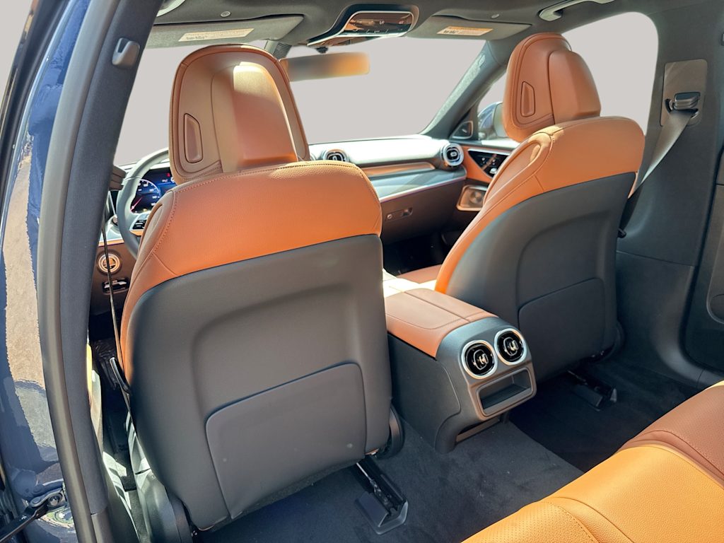 Thumbnail: 2026 Mercedes-Benz C-Class - 24