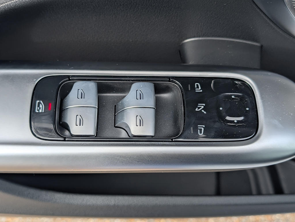 Thumbnail: 2026 Mercedes-Benz C-Class - 20