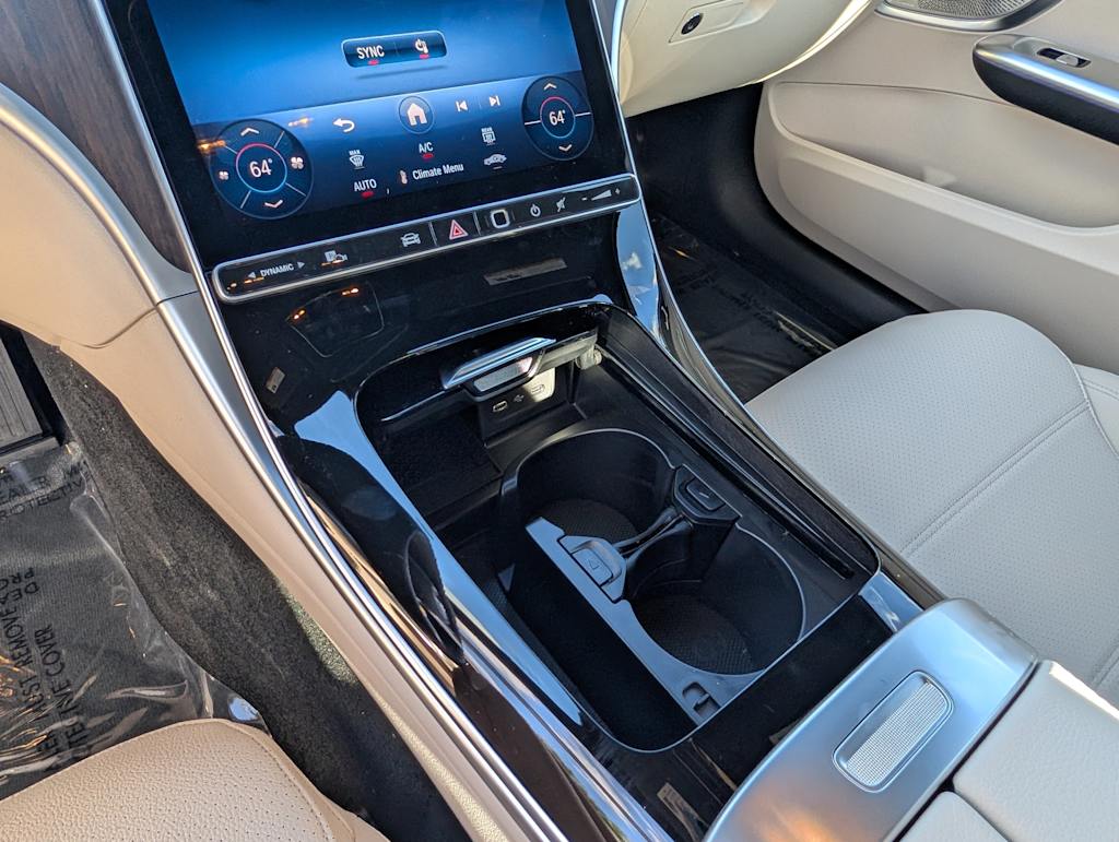 Thumbnail: 2026 Mercedes-Benz C-Class - 12