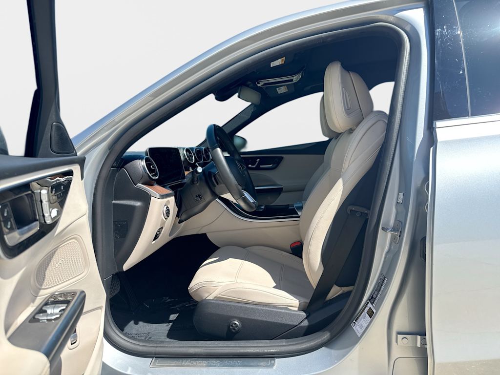 Thumbnail: 2025 Mercedes-Benz C-Class - 11