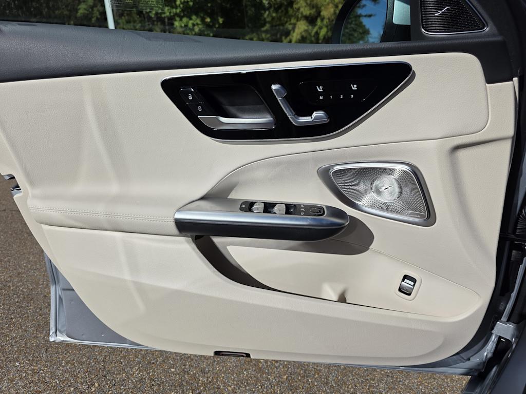 Thumbnail: 2026 Mercedes-Benz C-Class - 20