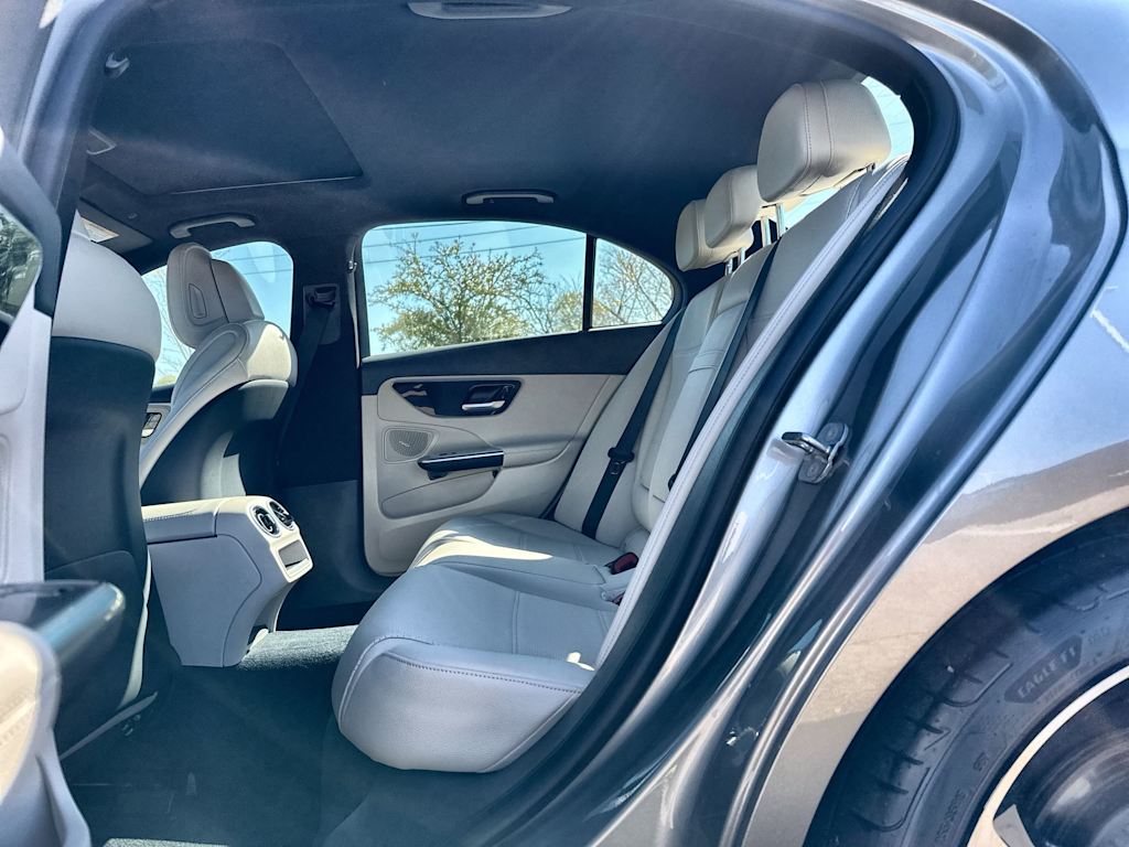 Thumbnail: 2024 Mercedes-Benz C-Class - 13