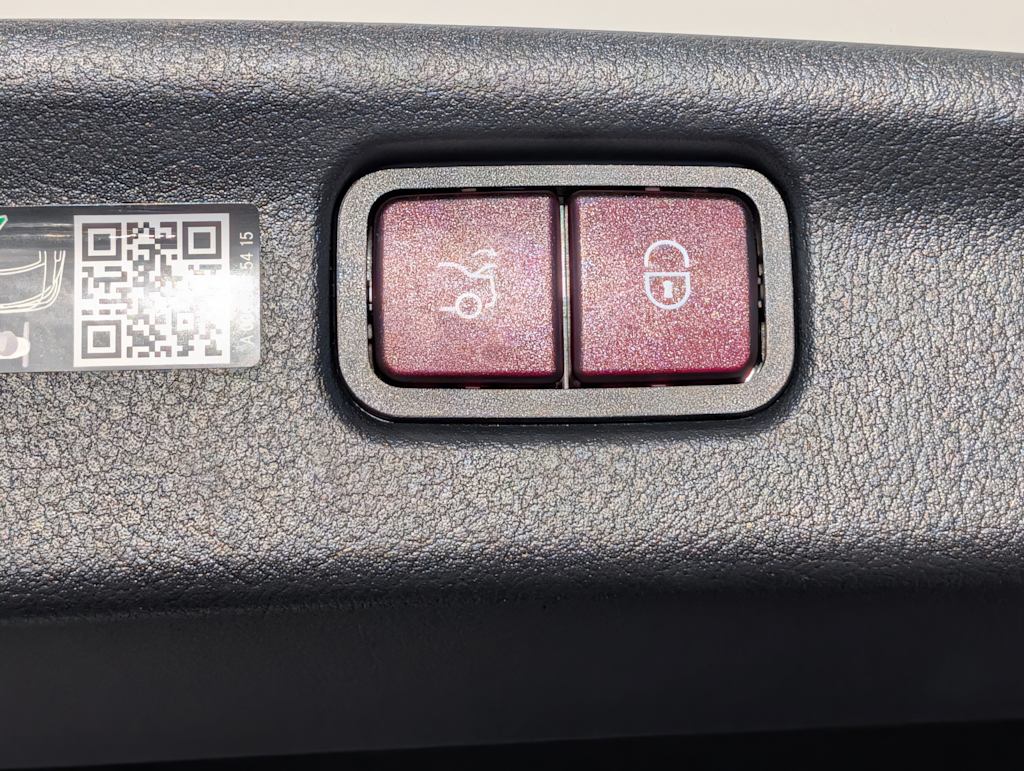 Thumbnail: 2026 Mercedes-Benz C-Class - 26