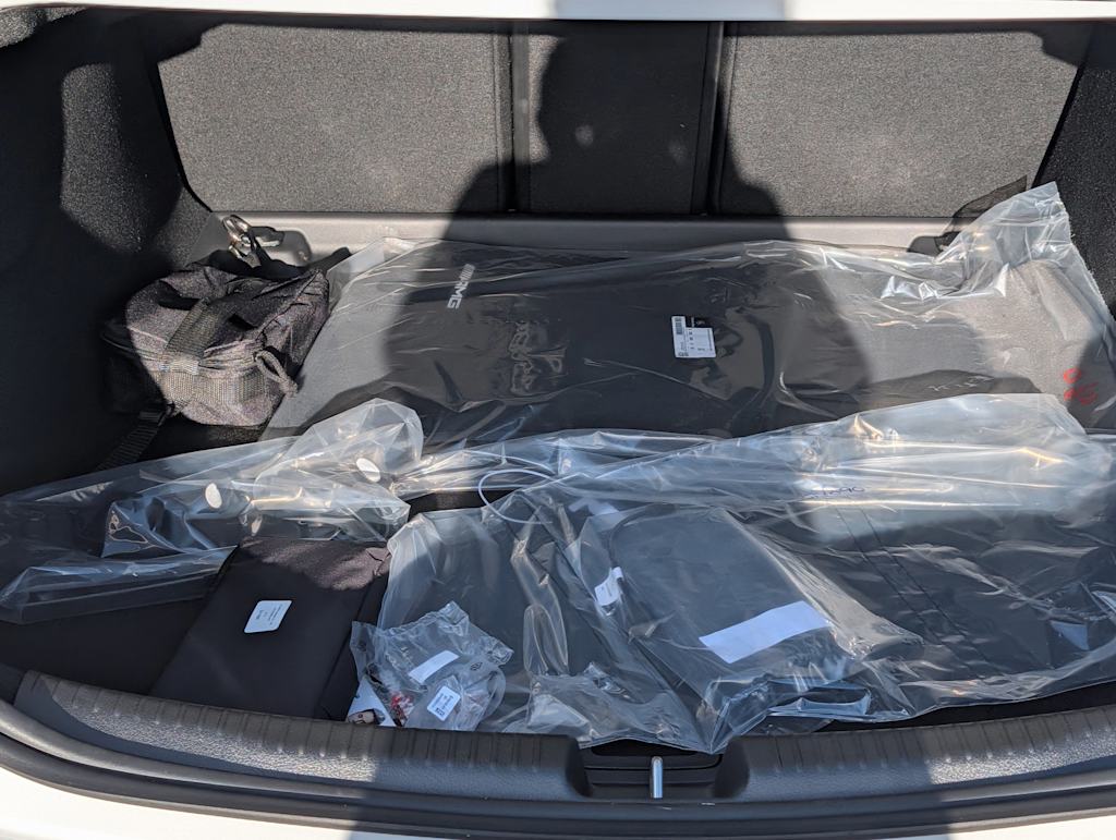 Thumbnail: 2026 Mercedes-Benz C-Class - 6