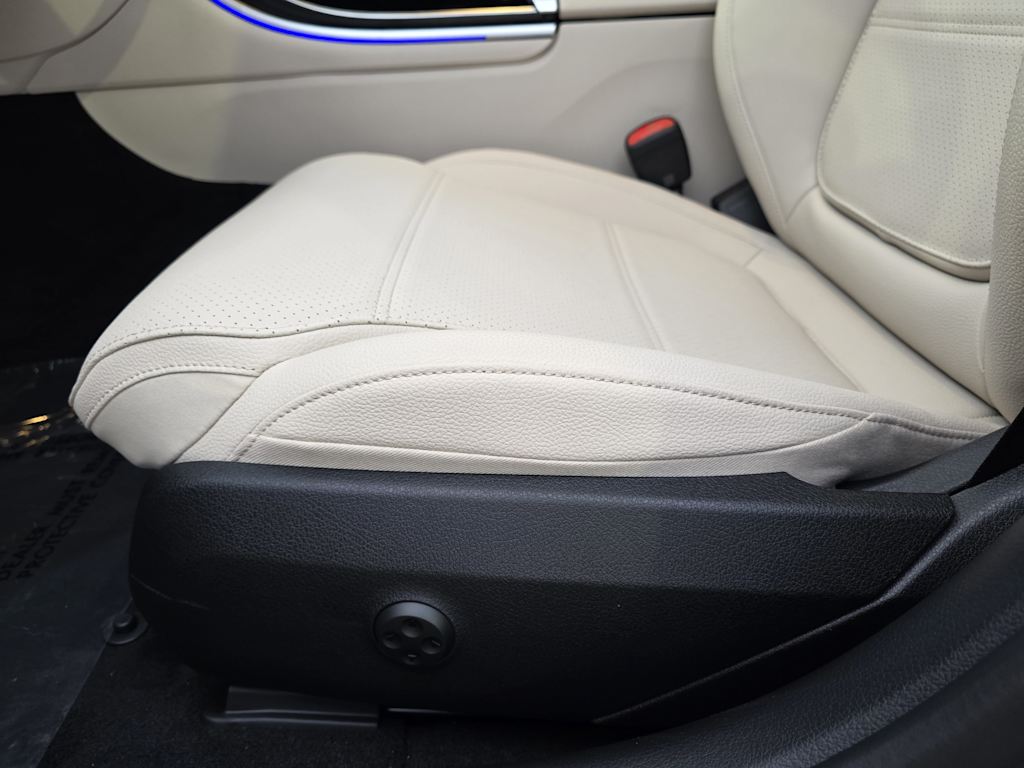 Thumbnail: 2026 Mercedes-Benz C-Class - 21