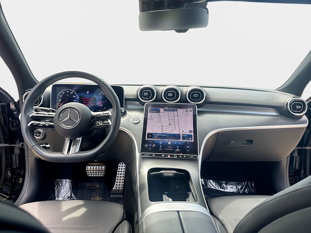 Thumbnail: 2024 Mercedes-Benz C-Class - 2