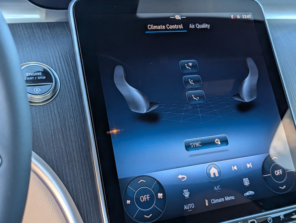 Thumbnail: 2026 Mercedes-Benz C-Class - 18