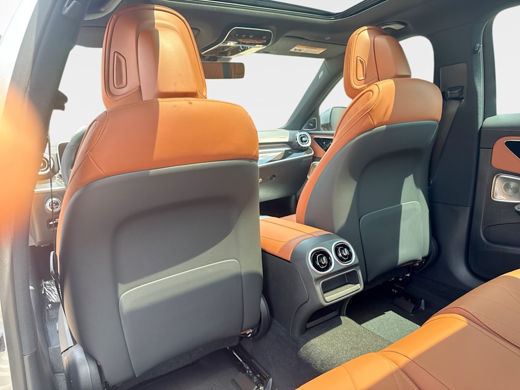 Thumbnail: 2026 Mercedes-Benz C-Class - 26
