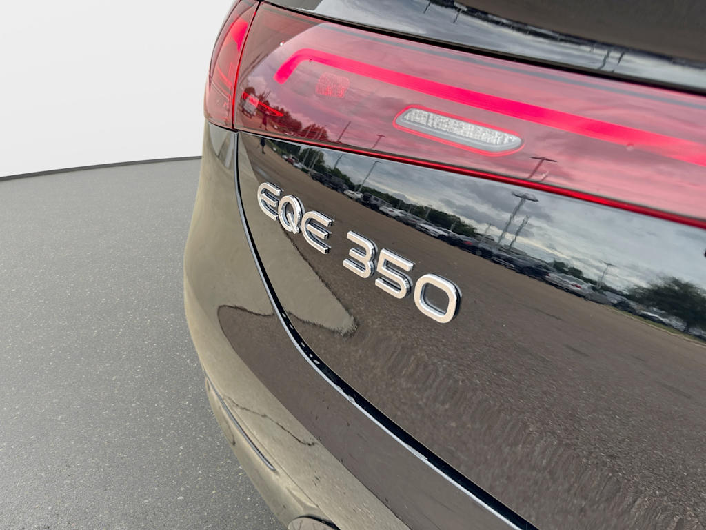 Thumbnail: 2023 Mercedes-Benz EQE - 7