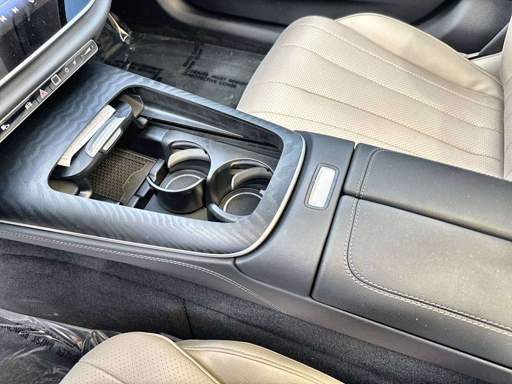 Thumbnail: 2026 Mercedes-Benz E-Class - 14