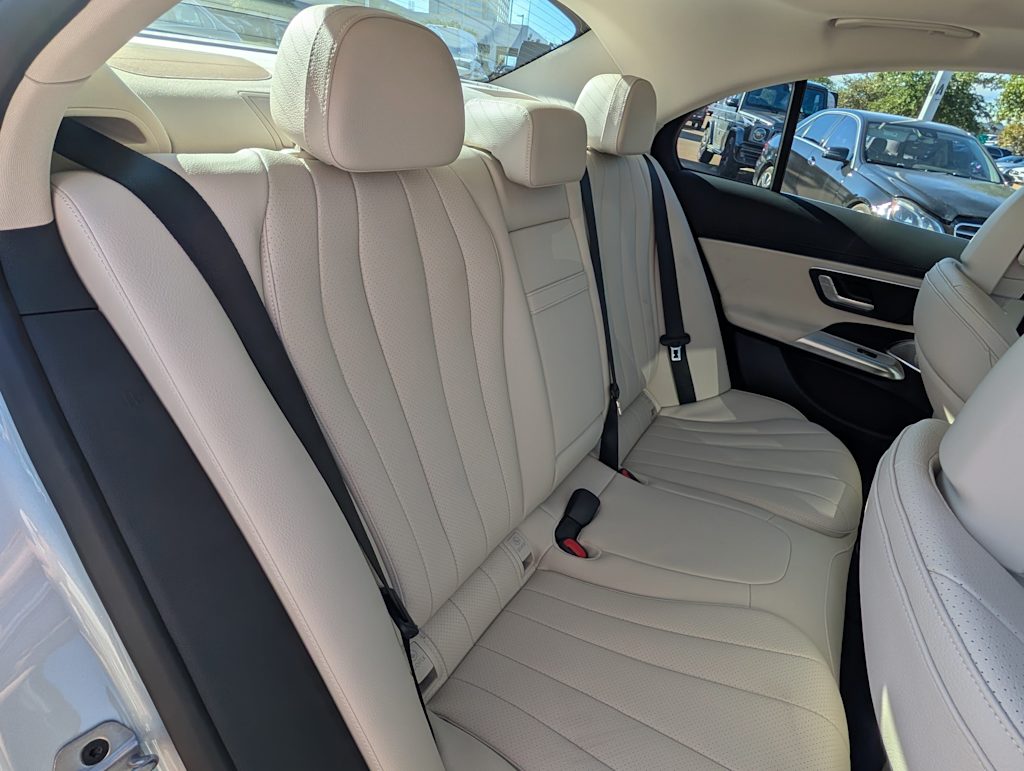 Thumbnail: 2026 Mercedes-Benz E-Class - 9