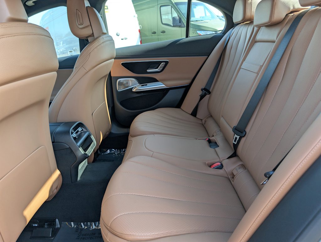 Thumbnail: 2026 Mercedes-Benz E-Class - 10