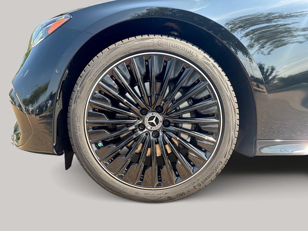 Thumbnail: 2027 Mercedes-Benz E-Class - 8