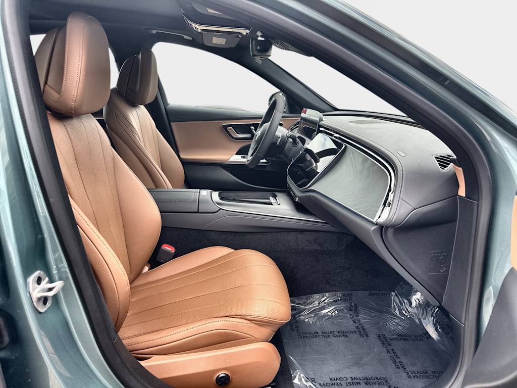 Thumbnail: 2026 Mercedes-Benz E-Class - 22