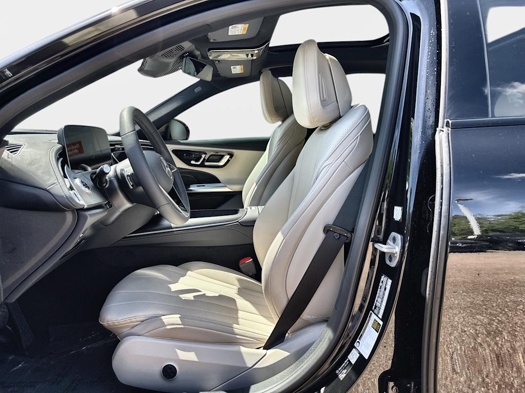 Thumbnail: 2026 Mercedes-Benz E-Class - 10