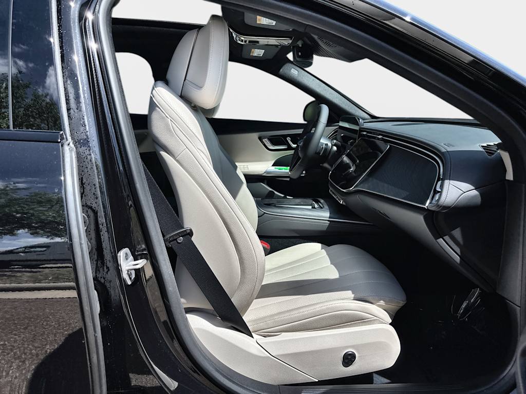 Thumbnail: 2026 Mercedes-Benz E-Class - 18
