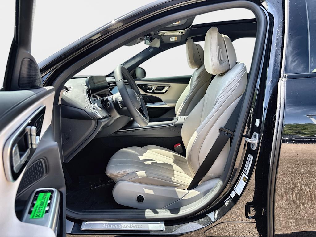Thumbnail: 2026 Mercedes-Benz E-Class - 9