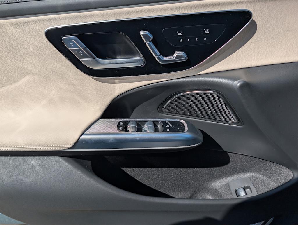 Thumbnail: 2026 Mercedes-Benz E-Class - 21