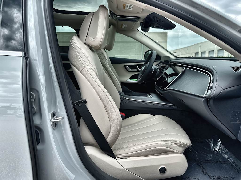 Thumbnail: 2026 Mercedes-Benz E-Class - 20
