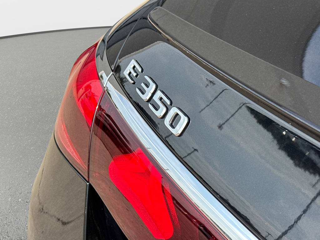 Thumbnail: 2026 Mercedes-Benz E-Class - 7