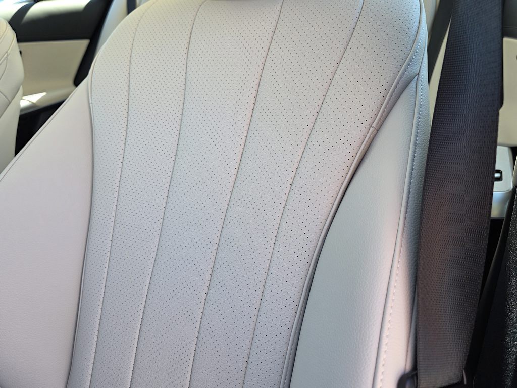 Thumbnail: 2026 Mercedes-Benz E-Class - 9