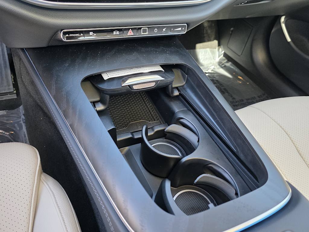 Thumbnail: 2026 Mercedes-Benz E-Class - 13