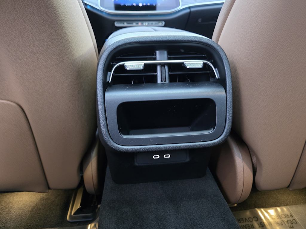 Thumbnail: 2026 Mercedes-Benz E-Class - 20