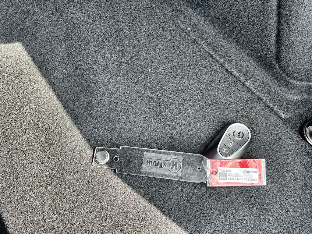 Thumbnail: 2026 Mercedes-Benz E-Class - 17